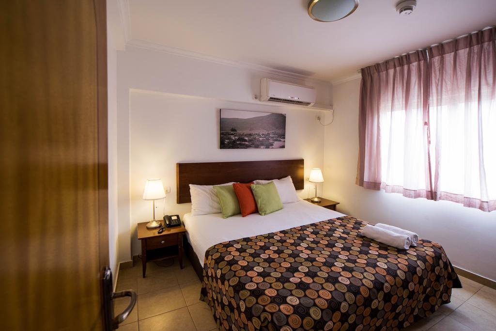 Ramon Suites By Smart Hotels Mitzpe Ramon Luaran gambar
