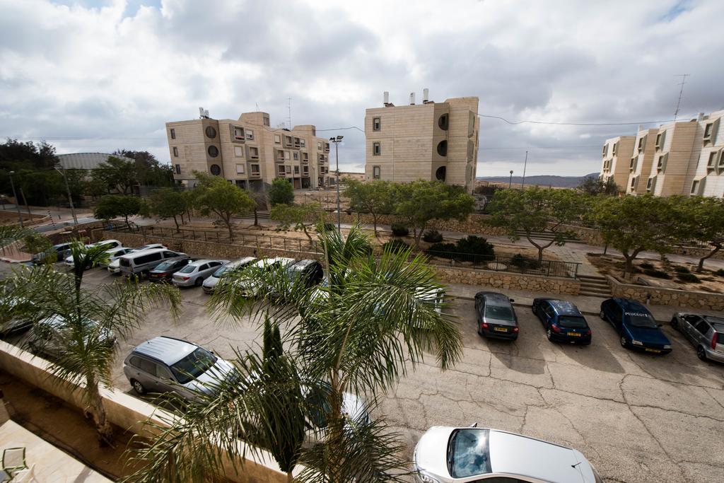 Ramon Suites By Smart Hotels Mitzpe Ramon Luaran gambar
